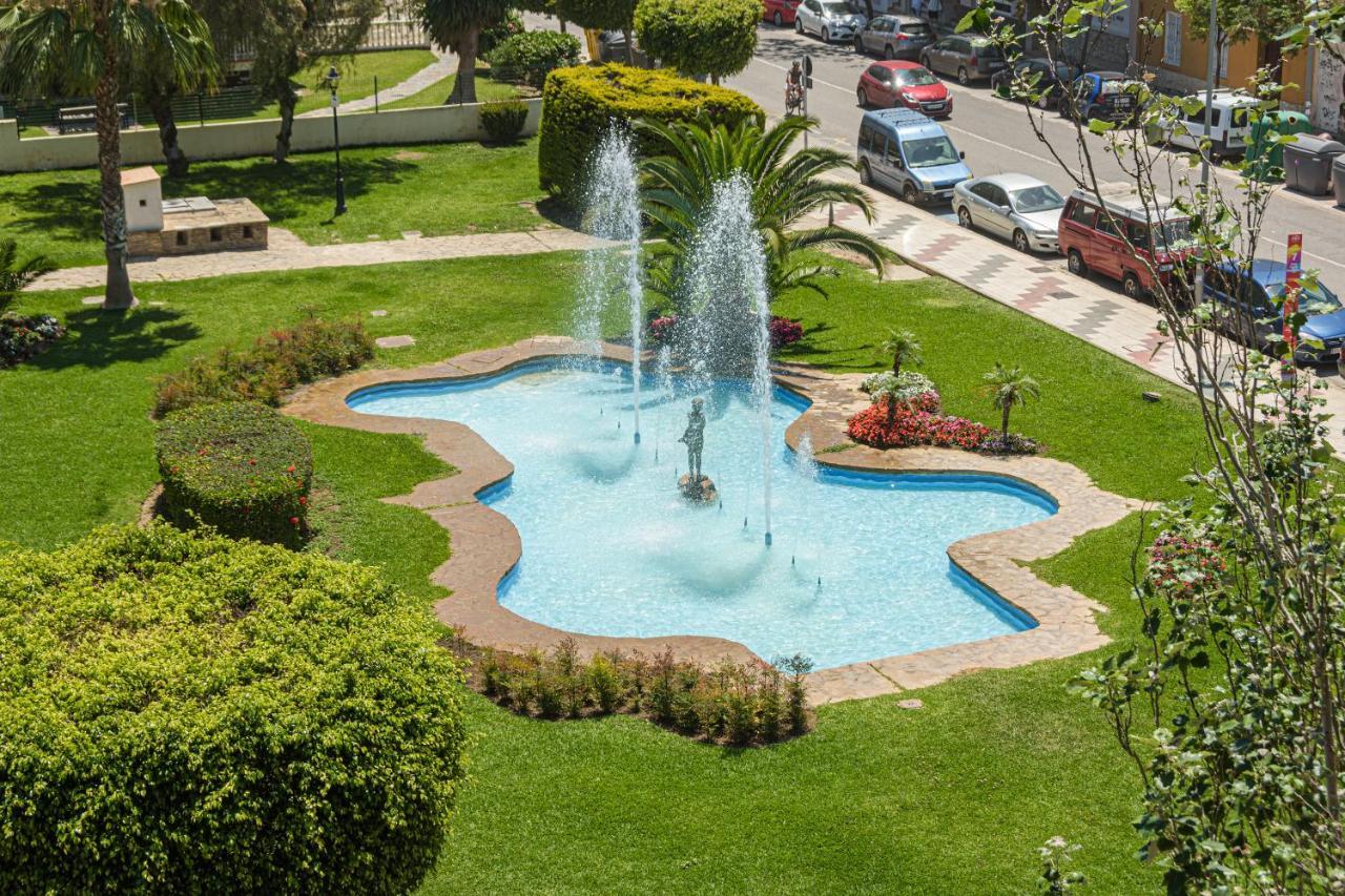 Wintowinrentals Vista Al Mar En Pleno Centro Rincón de la Victoria Eksteriør bilde